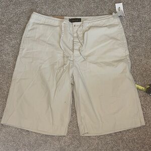 NWT timberland shorts khaki